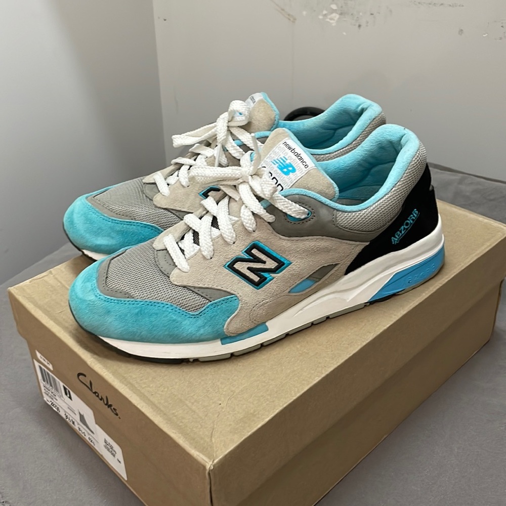 New Balance 1600 Elite Edition Sneakers 10.5